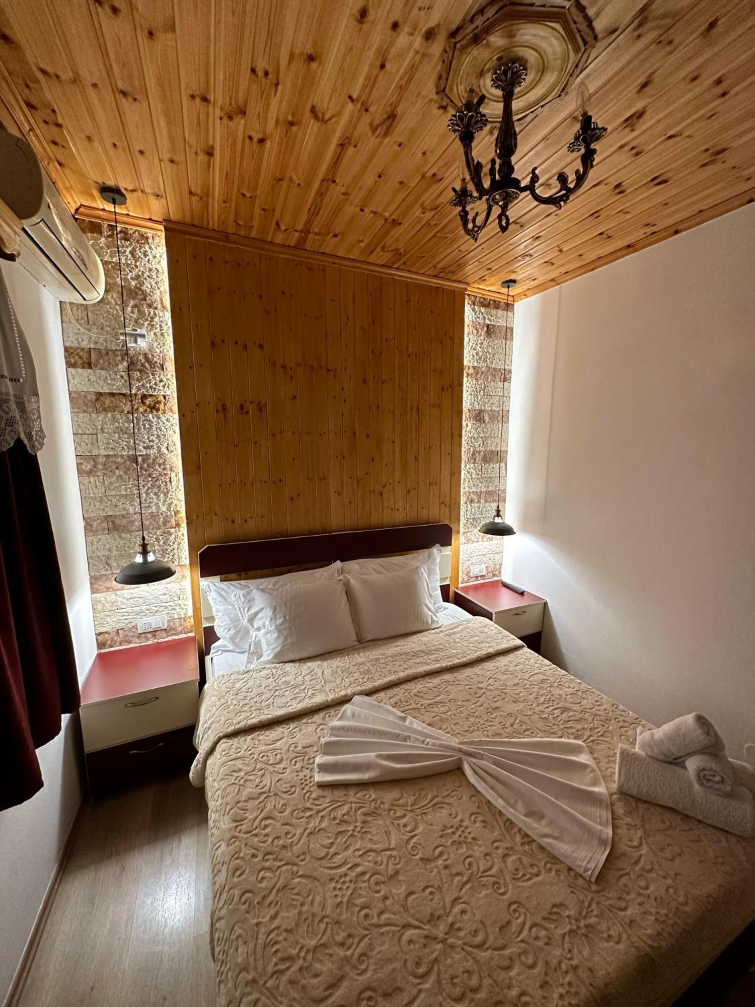"Mani Guest House" Gjirokastër Exterior foto